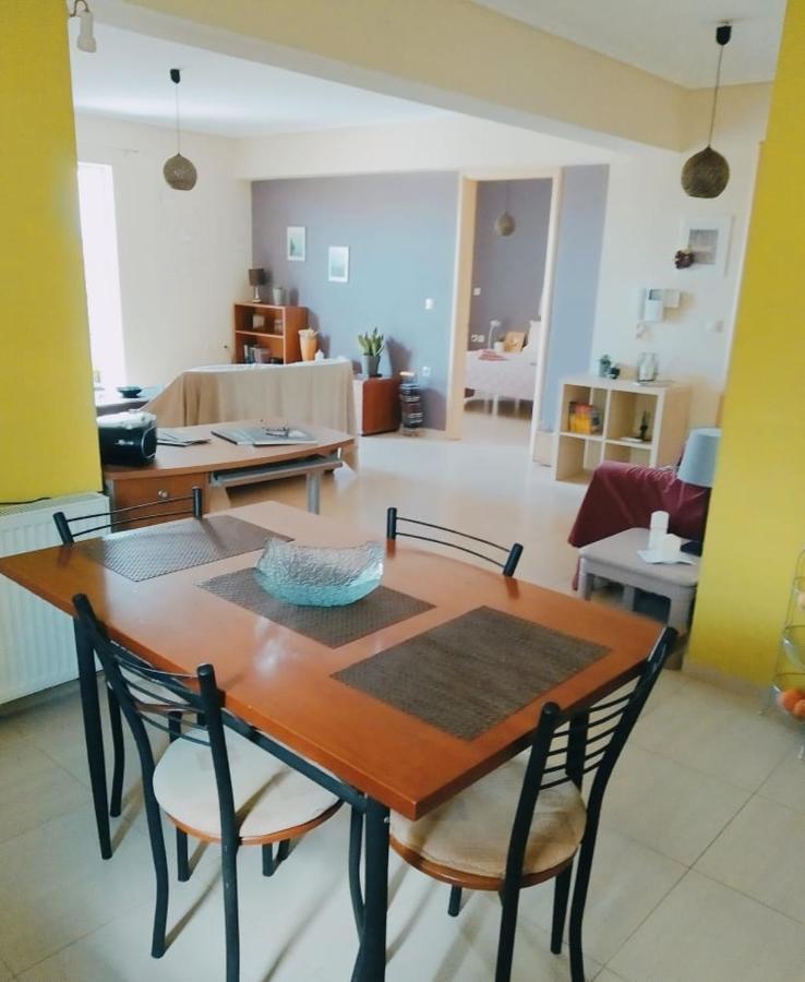 Xrysa'S Garden Apartment Missolonghi Ngoại thất bức ảnh
