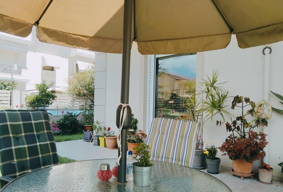 Xrysa'S Garden Apartment Missolonghi Ngoại thất bức ảnh